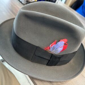 Vintage Cavanagh Fur Felt Fedora 7 1/4 – Saber Gray – New York 990 Hat